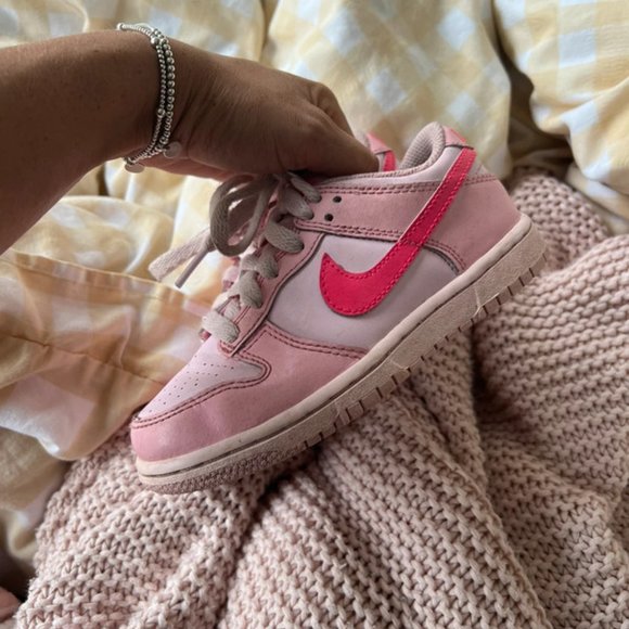 Kids pink Nike dunks - Picture 3 of 5